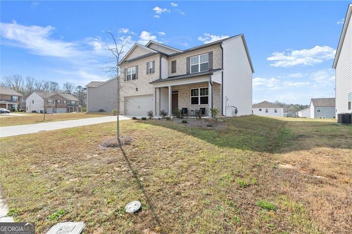 Property Photo: 2712 Serena Way GA 30331