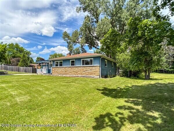 Property Photo: 926 Dryer Farm Road MI 48917
