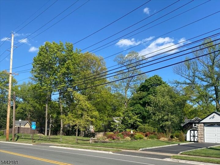 Property Photo:  374 South Ave  NJ 07023 