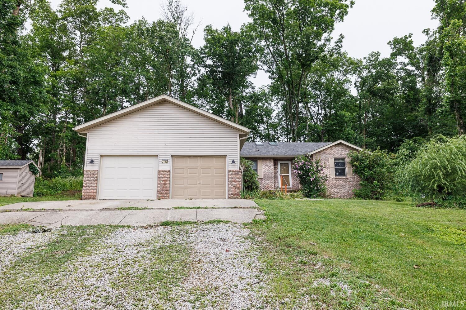 Property Photo: 2590 W Double Downs Court IN 47403