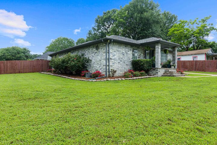 Property Photo:  1401 Miles Blvd.  TX 75662 
