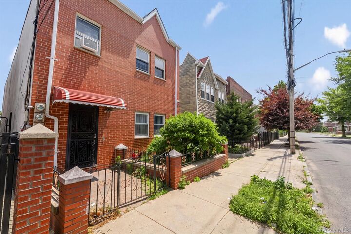 Property Photo: 1716 Fowler Avenue NY 10462