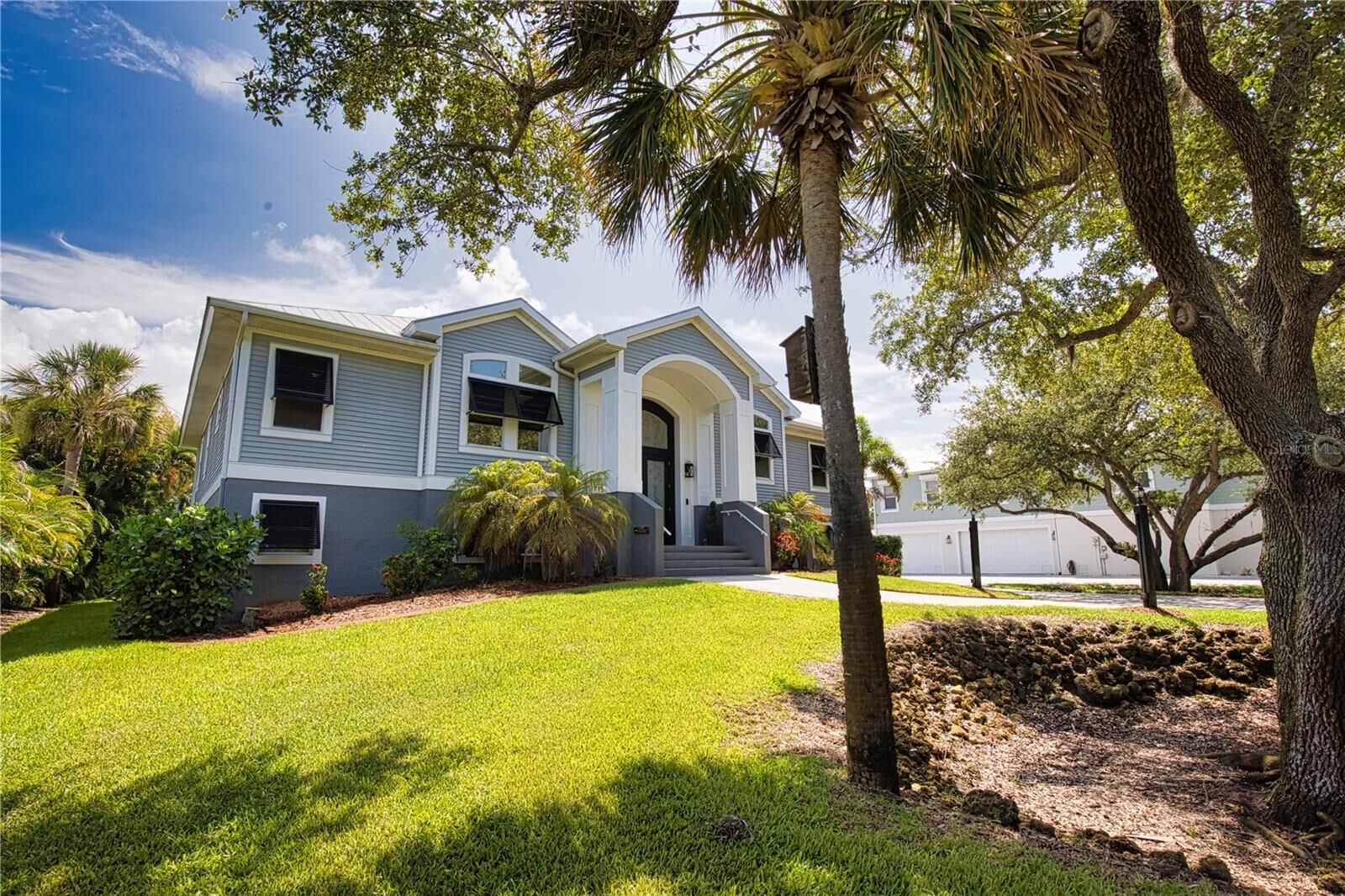 Property Photo:  10110 Creekside Drive  FL 33946 