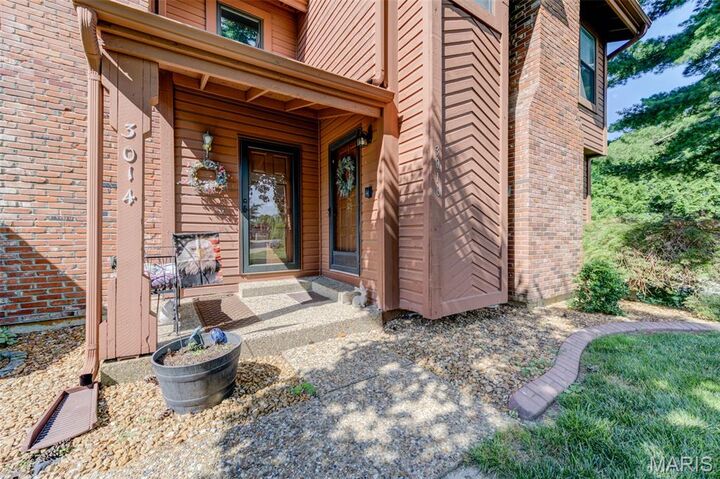 Property Photo:  3016 Duclair Parkway  MO 63303 