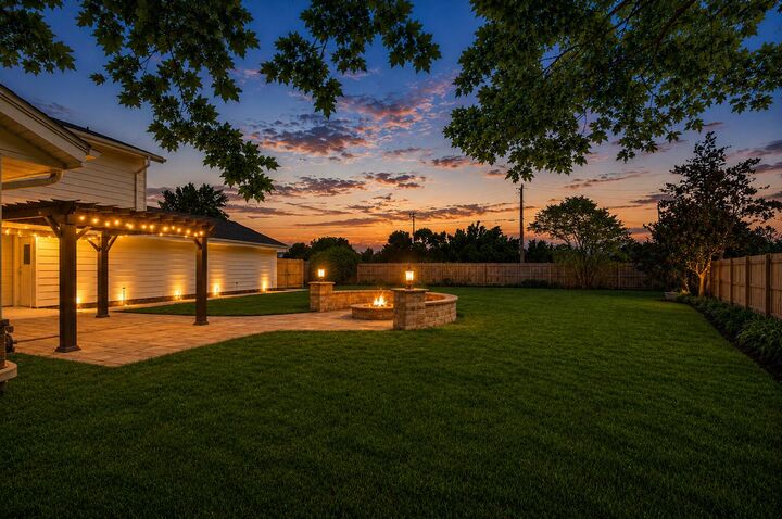 Property Photo:  8 Steeplechase Dr  WI 53402 