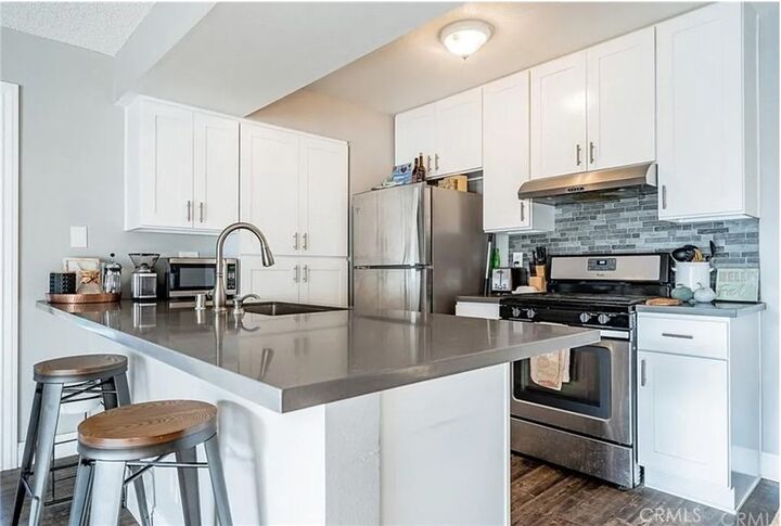 Property Photo:  2801 B S Fairview  CA 92704 