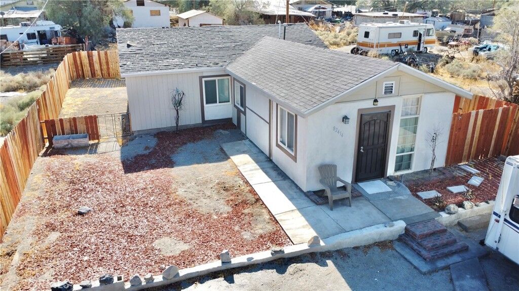 Property Photo:  82414 3rd  CA 93562 