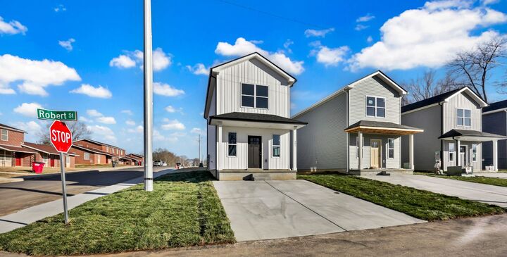 Property Photo:  201 Robert Street  TN 37040 