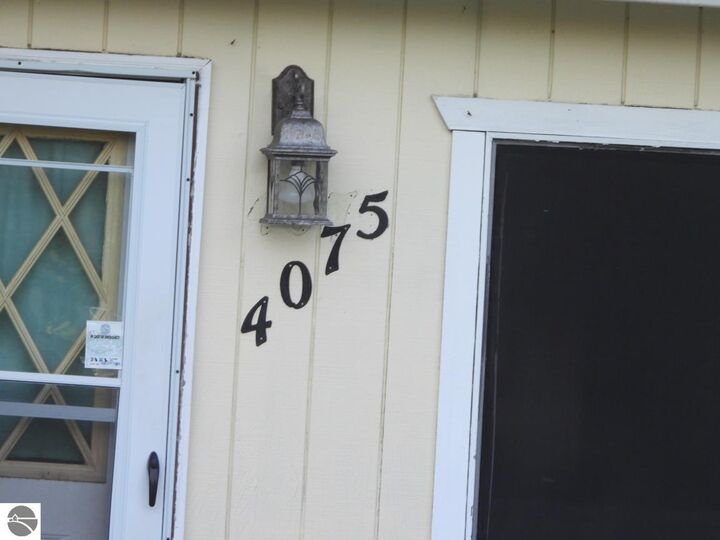 Property Photo: 4075 N Markey Road MI 48653