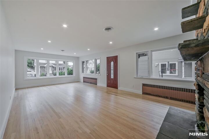 Property Photo: 21 E Central Avenue NJ 07621