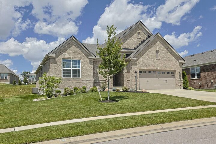Property Photo:  1504 Brumfield Court  KY 41091 