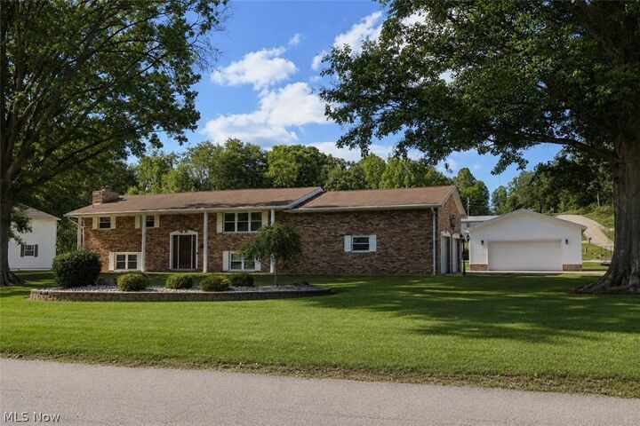 Property Photo:  550 Emmaus Road  OH 45714 