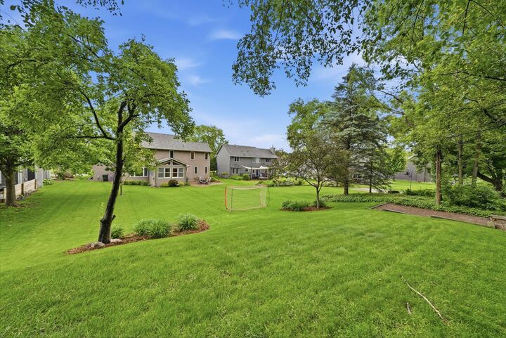 Property Photo:  4085 Deerwood Trail  MN 55122 