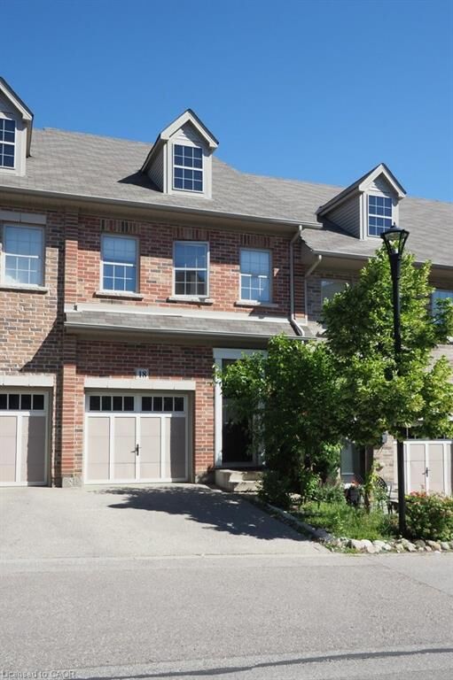 Property Photo:  18 Robert Peel Road  ON N2H 0B3 