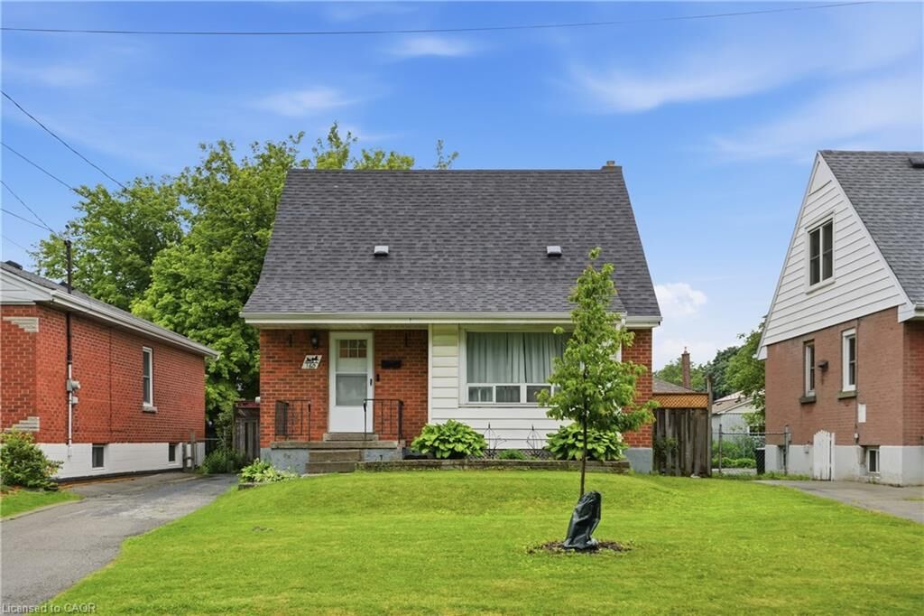 Property Photo:  160 East 36th Street  ON L8V 3Z4 