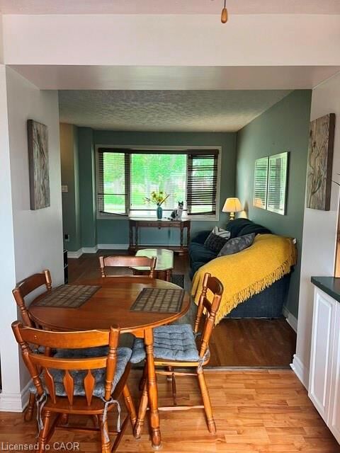Property Photo:  227 Fergus Avenue 1  ON N2A 2H6 
