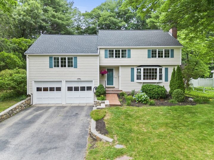 Property Photo:  7 Trickett Rd  MA 01940 