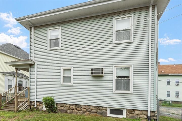 Property Photo:  6 Columbia Terrace  MA 01830 