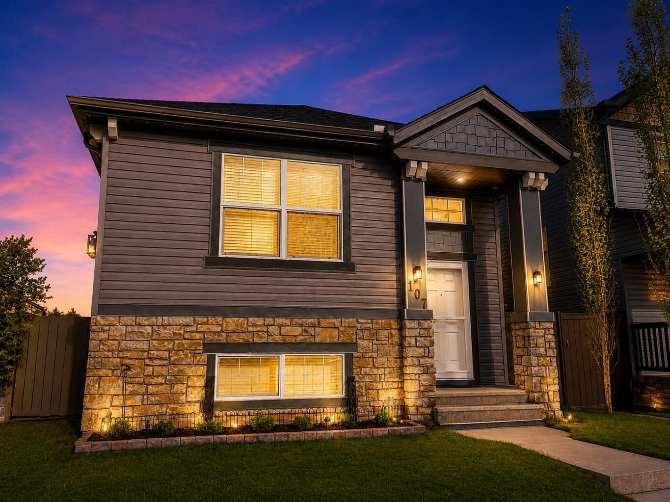 Property Photo:  107 Skyview Springs Manor NE  AB T3N 0A8 