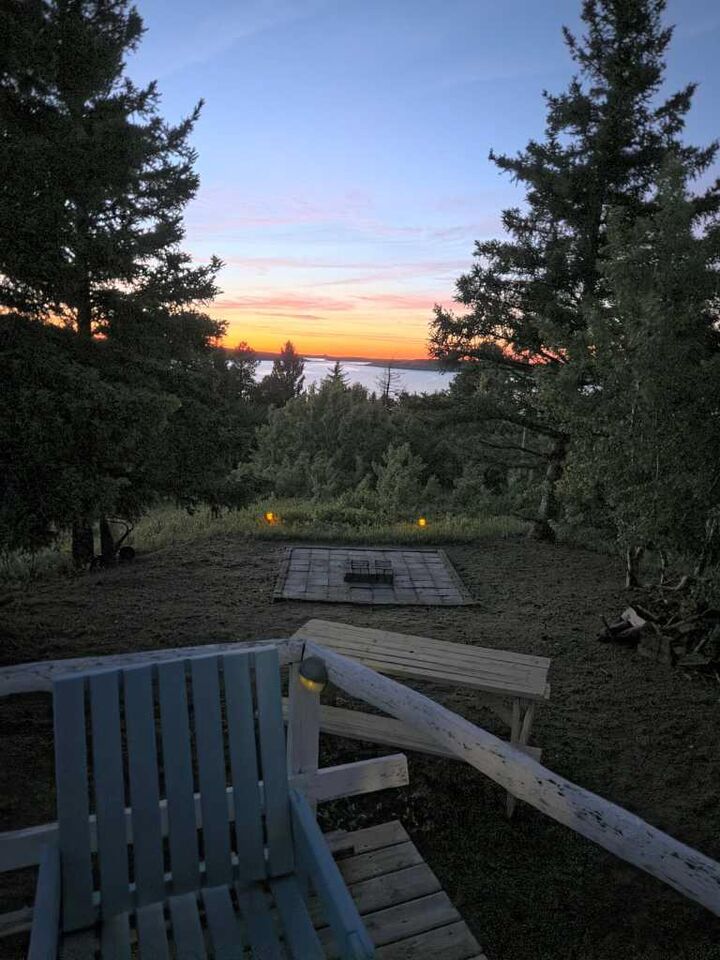 26 Lakeview Drive — photo 1