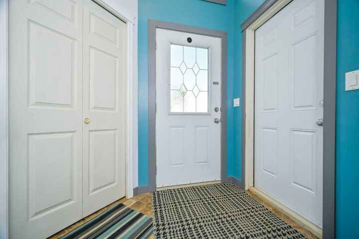 Property Photo:  11217 69 Avenue  AB T8W 0E1 