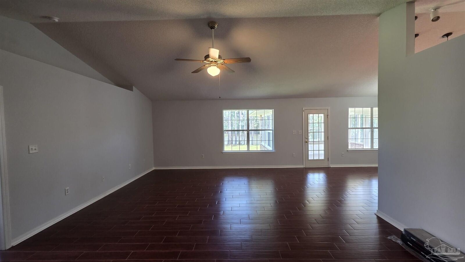 Property Photo: 10020 Parker Lake Cir FL 32566