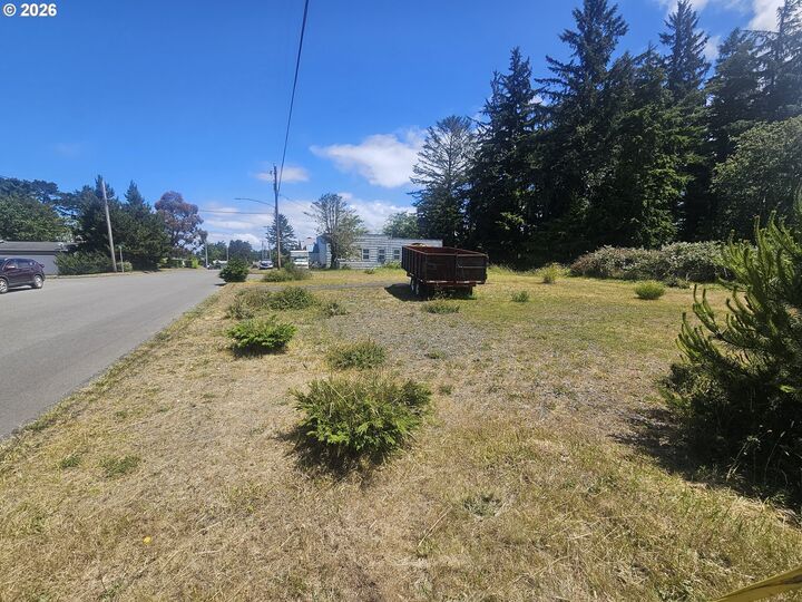 Property Photo:  0 N Cammann St  OR 97420 