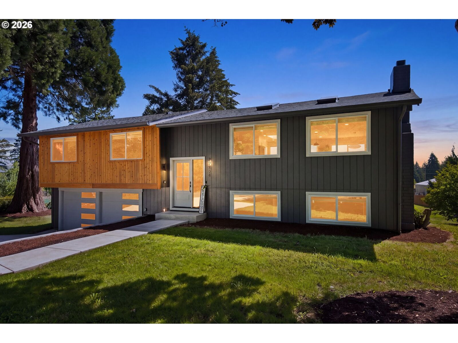 Property Photo: 22494 SE Ridgeview Dr OR 97089