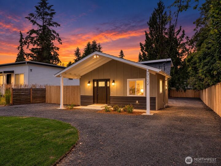 Property Photo: 3122 Oas Drive W WA 98466