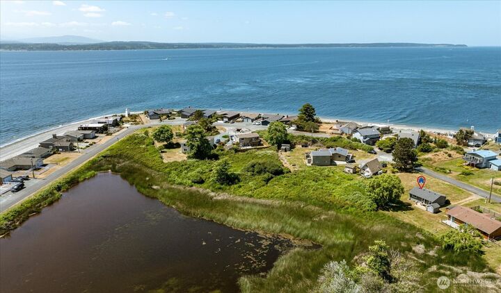 Property Photo:  214  Lighthouse Way  WA 98249 