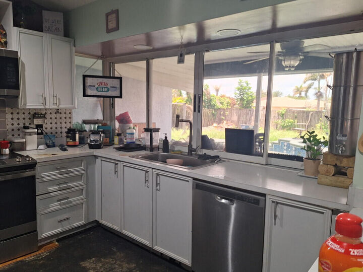 Property Photo:  3310 SW Martin Street  FL 34953 
