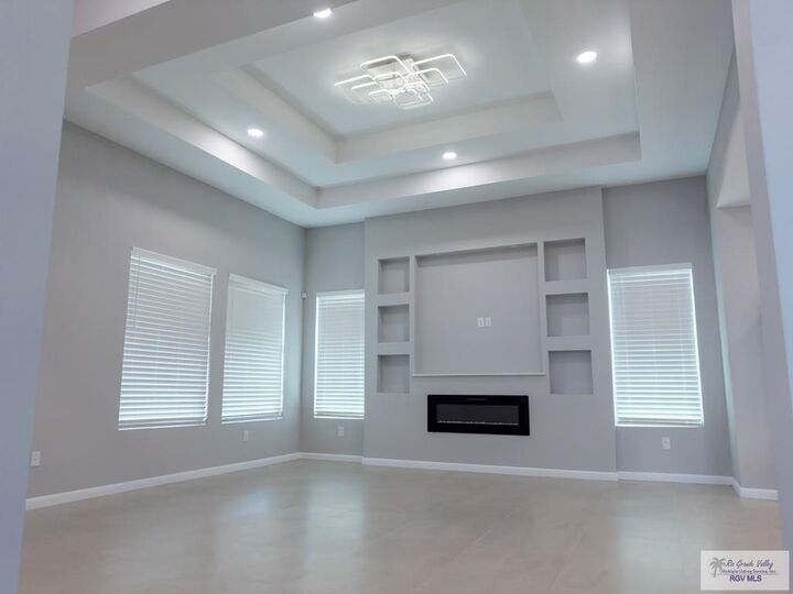 Property Photo:  4901 San Fernando River Cir  TX 78526 