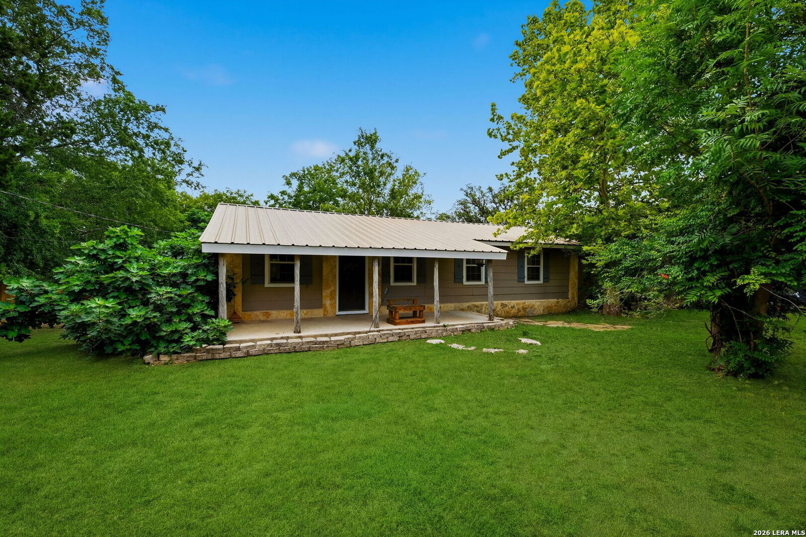 Property Photo: 28614 Waterview Dr TX 78006