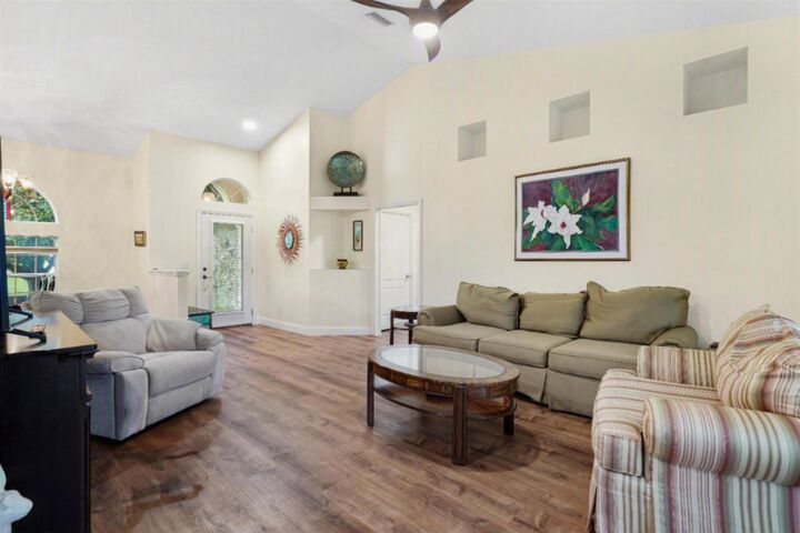 Property Photo:  789 Captains Dr  FL 32080 
