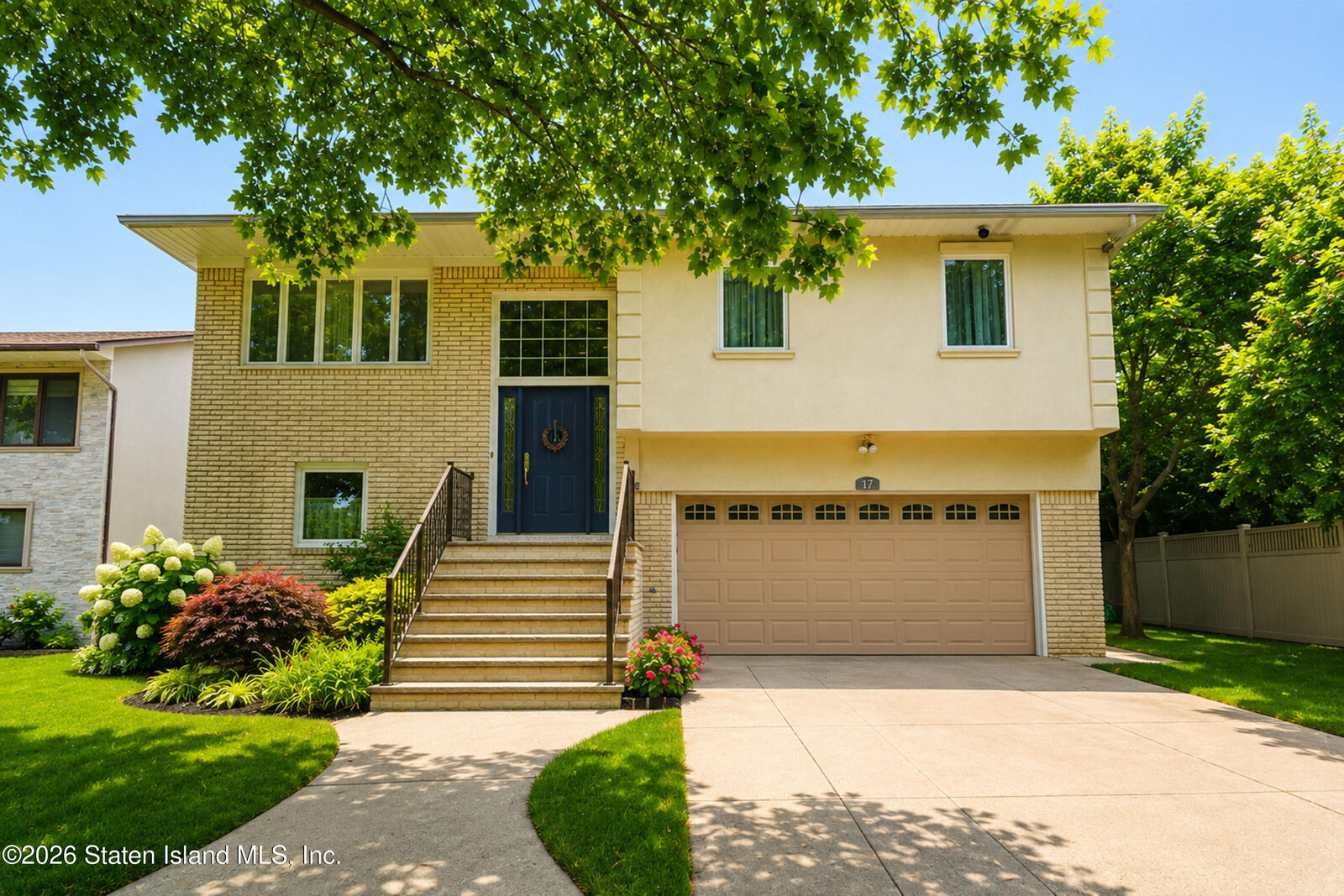 Property Photo:  14 Ridge Avenue  NY 10304 