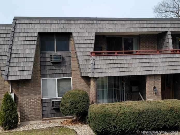 Property Photo: 17 Stony Brook Drive C8 CT 06033