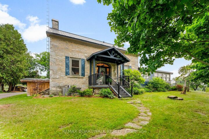 1415 Sheridan Rapids Road — photo 1