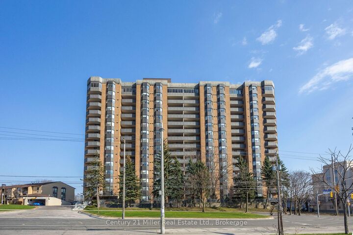 Property Photo: 3845 Lake Shore Boulevard W 411 ON M8W 4Y3
