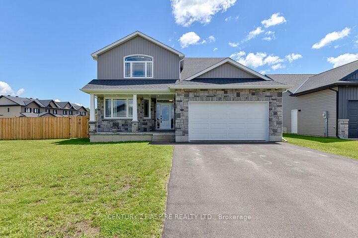 Property Photo:  5 Drew Street  ON K8H 0G7 