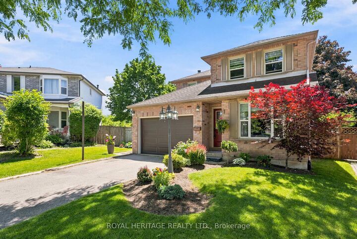Property Photo:  689 Pascoe Court  ON L1K 1S9 