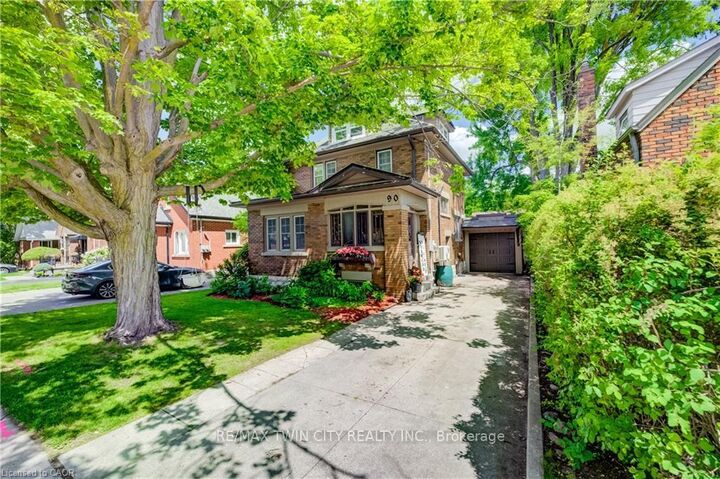 Property Photo:  90 Brock Street  ON N2M 1X3 