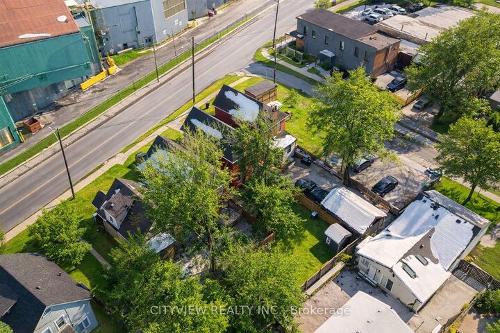 Property Photo: 382 Beach Road ON L8H 3K5