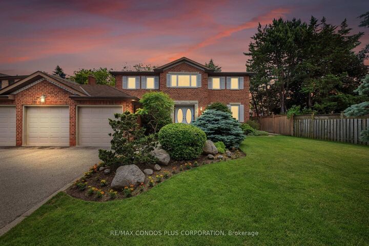 Property Photo:  57 Delhi Crescent  ON L3R 4J5 