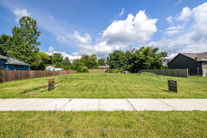 Property Photo:  277848 Kerwood Road  ON N0M 2B0 