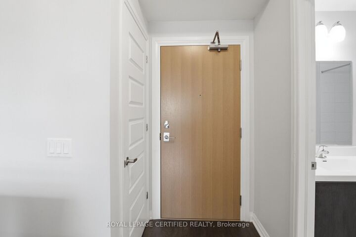 Property Photo:  1105 Leger Way 236  ON L9E 1K7 