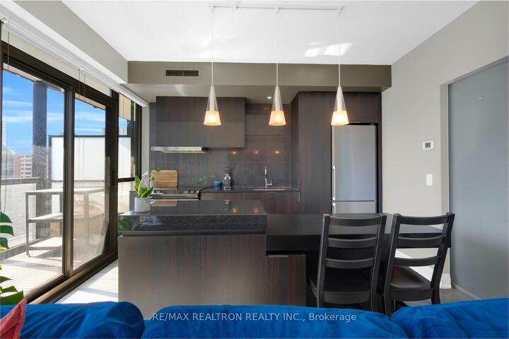Property Photo: 101 Charles Street E 1311 ON M4Y 0A9