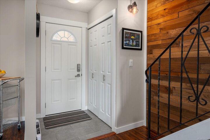Property Photo: 855 Howard Ave #55 BC V9R 5V4