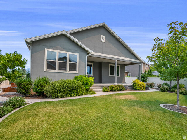 Property Photo: 389 W 300 S UT 84058