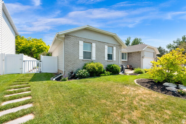 Property Photo:  533 W 1850 N  UT 84014 