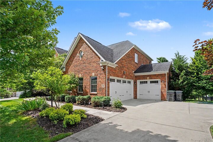 Property Photo:  303 Connemara Ct  PA 16046 